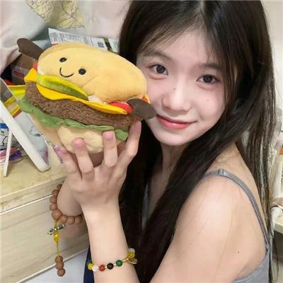 港口的日本姑娘